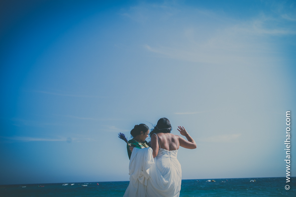 Fotos Boda Playa de Agua Amarga